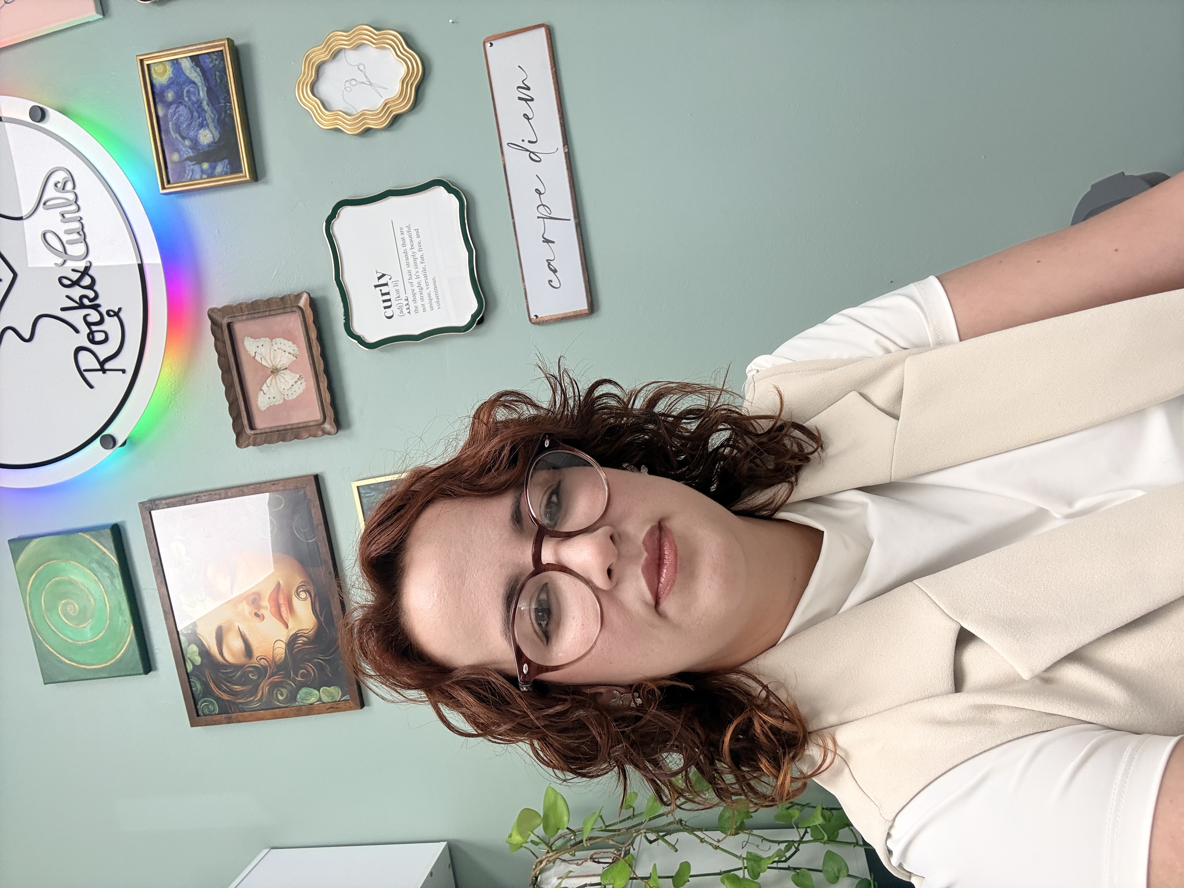 Curl specialist at Rock & Curls